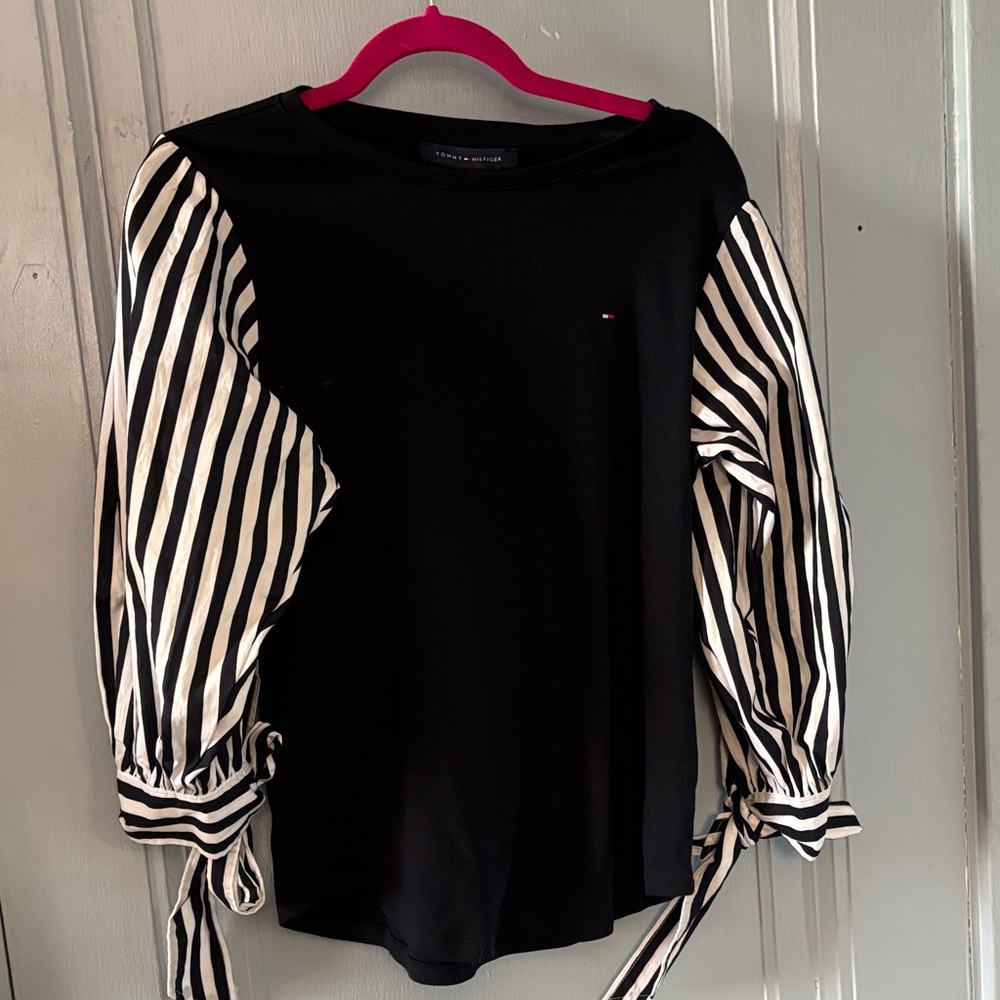 NWT M Tommy Hilfiger Blouse w Bow Balloon Sleeves Dark Navy